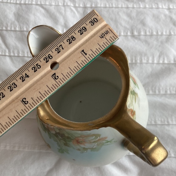 Beyer&Bock Royal Rudolstadt porcelain creamer, peonies floral pattern - Picture 10 of 14